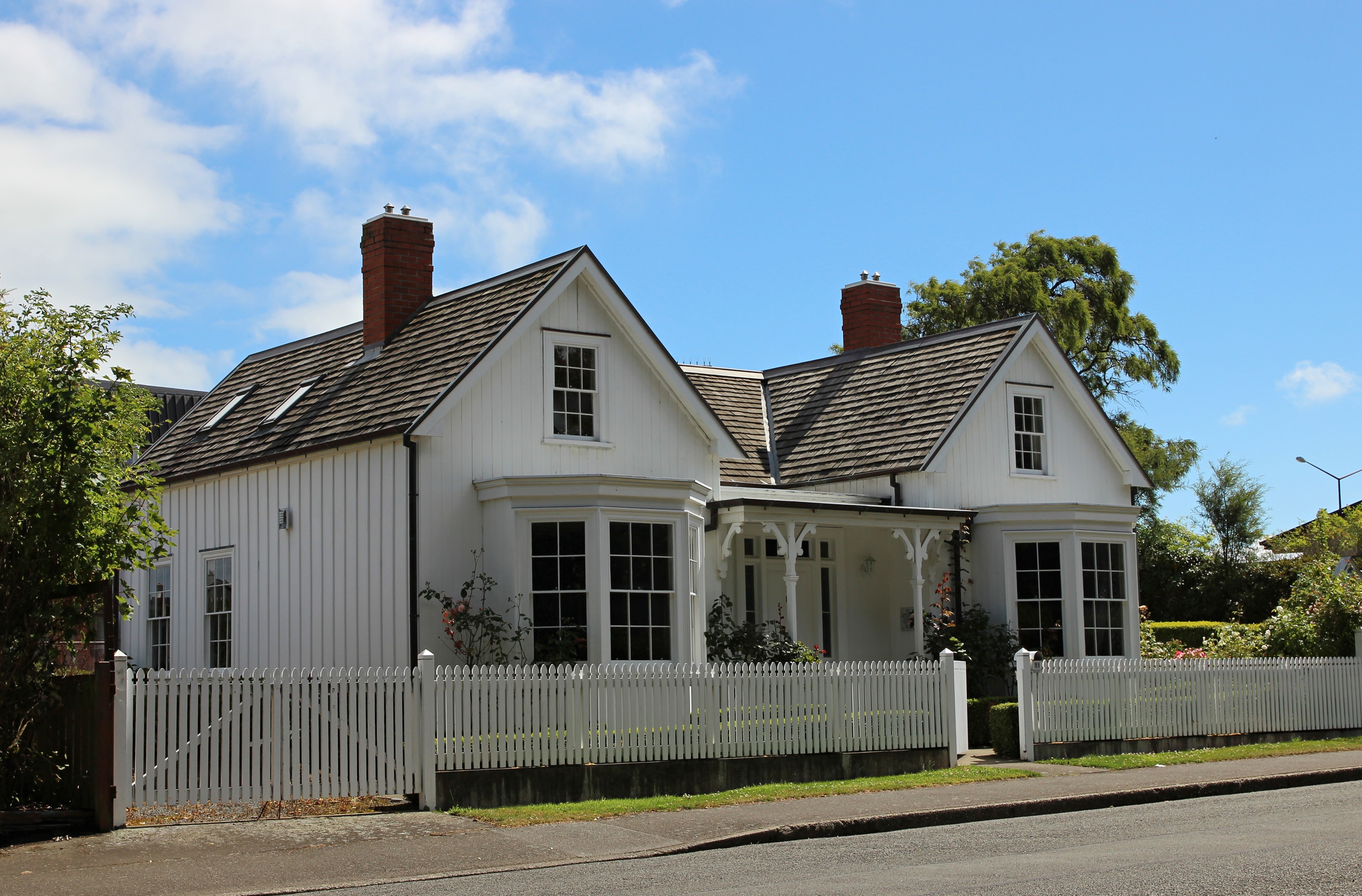 Yule House (11 Ness Street)
